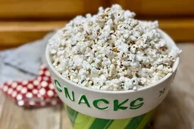 Homemade Savory Everything Butter Popcorn: Step-by-Step Instructions