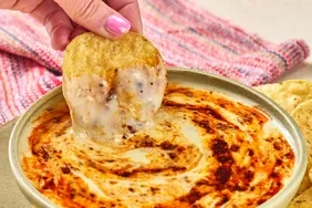 Creamy Spicy White Queso Dip