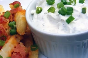 Homemade Ranch Dressing Recipe