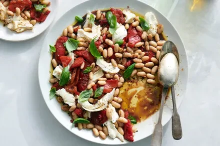 Roasted Pepper, White Bean and Mozzarella Salad