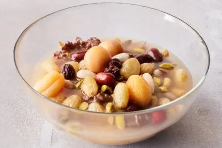 Haft Mewa (Seven Fruits) – A Traditional Afghan-Iranian Seven-Fruit Compote